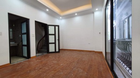 Bán nhà mới tinh Quận Tây Hồ, ngõ ô tô vào an sinh đẳng cắp Tây Hồ, giá 2.xx tỷ