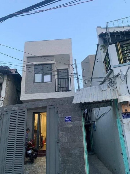 Bán nhà thành phố Thủ Đức ( Quận 9) đường 442 76m2 3tầng giá chỉ 6tỷ400