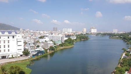 Bán căn hộ Melody Vũng Tàu DT 108M2 3PN view biển thành phố tầng trung nhà đẹp