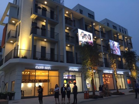 Đi đến slide 2