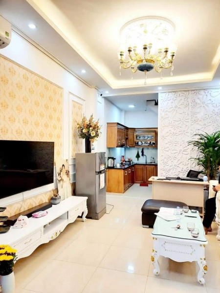Bán nhà TT Mỹ Đình ngõ rộng thông thoáng ô tô đỗ cửa, dt 42m2, 5 tầng giá 4 tỷ