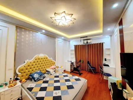 Đi đến slide 4