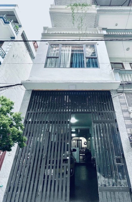 Bán nhà Lê Quang Đạo, gara phân lô dt 44m2, 4 tầng đúc, nội thất mt rộng chỉ nhỉnh 4 tỷ xíu