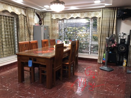 Bán nhà Hà Đông, hiếm, to, rộng, đẹp dt 98m2, 4 tầng, mt 5, giá chỉ 9.9 tỷ