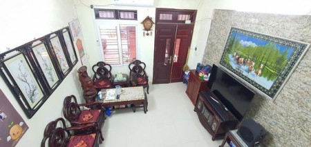 Bán gấp nhà Bạch Đằng gần phố cổ,  ngõ thoáng, văn minh  30m  4 tầng 3.3 tỷ 