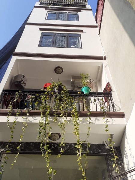 Bán nhà nguyên căn phố Viên, dt 35m2, 5 tầng đúc, giá 3 tỷ, tặng full nội thất nhập khấu