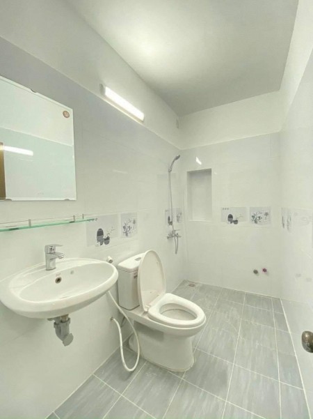 Bán nhà đường Mai Xuân Thưởng quận Bình Thạnh 62m2 giá chỉ 5tỷ680