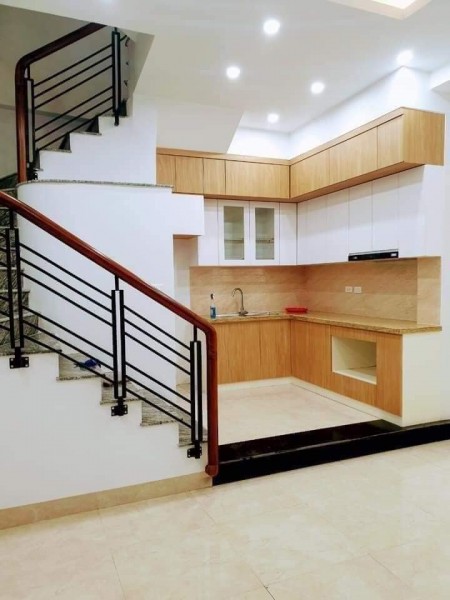 Nhà 5 tầng xây mới tại Xuân Phương-Nam Từ Liêm, 2 mặt thoáng, giá: 2,8 tỷ LH: 0866657649