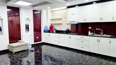Bán Nhà Siêu đẹp Thái Hà dt 42m2, 6 tầng, mặt tiền 6,75m Nở Hậu Gần 7m, SĐCC