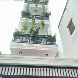 Bán nhà chính chủ lô góc vị trí đẹp dt 31m2, phố Định Công, giá chỉ nhỉnh 3 tỷ
