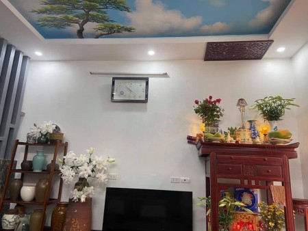 Nhà nguyên căn cần bán gấp bến xe Yên Nghĩa dt 50m2, 3 tầng, giá 2.3 tỷ