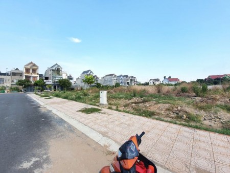 Đất Nền 100m2. Gần Chợ, Trường Học, MT Buôn Bán. Giáo xứ Ngũ Phúc, Biên Hòa