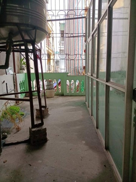 Bán nhà siêu rẻ Vĩnh Hưng, diện tích 48m2, mặt tiền 4.8m, giá 2.3 tỷ.
