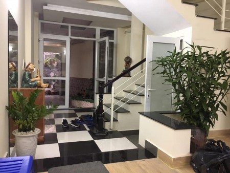 Cực Hiếm. Bán Nhà Bồ Đề, 3 bước ra hồ diện tích sử dụng 66m2 giá 3.7 tỷ