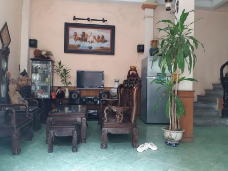 Bán nhà Khương Trung, Thanh Xuân, diện tích 57m2, 4T, nhà đẹp, giá 4,6 tỷ.