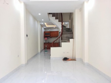 Nhà Cầu Đơ Hà Đông ngõ thông ô tô chạy, diện tích sử dụng 38m2 giá bán 2.45tỷ