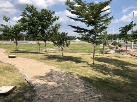 Cần bán gấp vài lô đất giá 670tr ngay kcn Bàu Bàng ở thị trấn Lai Uyên.