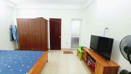 Nhà nguyên căn Xuân Phương, tặng nội thất ở sướng, ô tô giá đầu 2 tỷ, lhcc