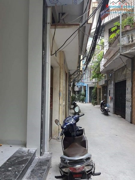 Bán đất tặng nhà mát rượi phố Bà Triệu, diện tích sử dụng, giá bán 2.3 tỷ, lhcc