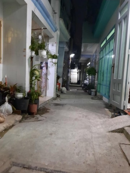 Bán nhà nguyên căn mới tới ở luôn đường Lê Đức Thọ, diện tích 40m2, giá 3.5 tỷ