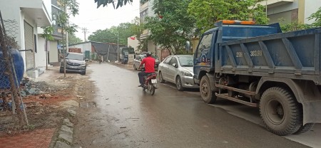 Bán Đất Tây Mỗ, Nam Từ Liêm dt 37m2 gần đường lớn cần bán giá mềm, thế đất đẹp