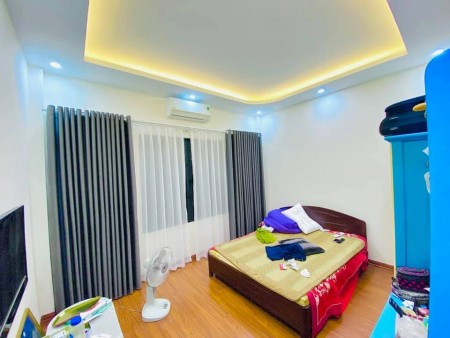 Tô Hiệu Hà Đông phân lô dân trí cao dt 55m2 4 tầng giá chỉ 3.9 Tỷ. hàng Hiếm