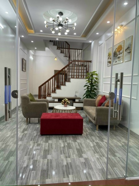 Bán Nhà Siêu Đẹp Chỉ Việc Về Ở. Nguyễn Lương Bằng thành phố Hải Dương, giá 2.65 tỷ