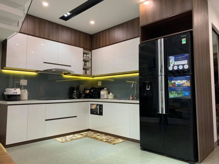 Bán nhà nguyên căn phố Dương Khuê, 4 bánh đỗ gần, dt 45m2, giá bán 3.5 tỷ, lhcc