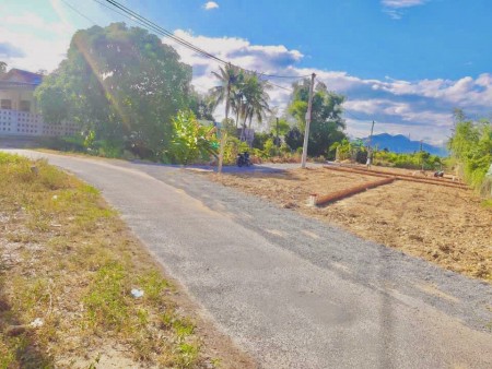 Đất mặt tiền đường quy hoạch 20m, gần Hương Lộ 39, chợ và uỷ ban suối tiên