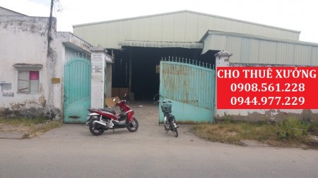 Cho thuê nhà xưởng 750 giá 35 triêu/tháng, phường thạnh xuân, quận 12. lh: 0944.977.229