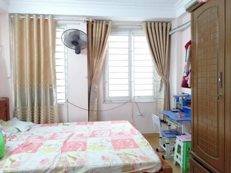 Nhà đẹp Đại Mỗ, không gian thoáng, an ninh tốt, ở sướng, 4 tầng giá bán hơn 2 tỷ