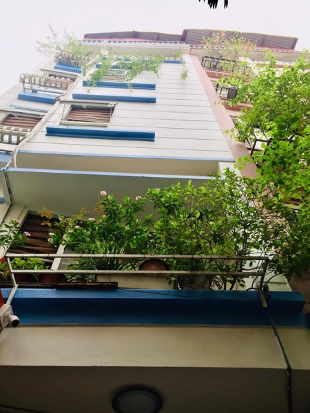 Nhà phố Lệ Mật, Long Biên, ô tô qua nhà 69m, 4 tầng, mt 6m, giá 6,8 tỷ. Lh: 0989126619