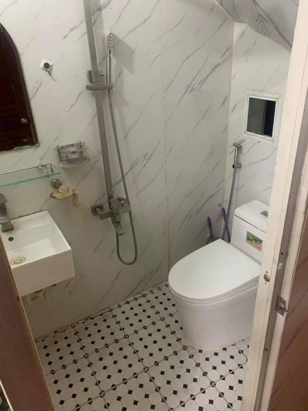 Bán Nhà Ngõ văn chương, nhỏ tiền, trung tâm, diện tích 36m2, 3 tầng, giá 3.2 Tỷ