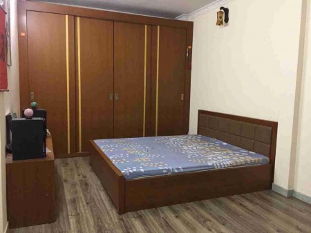 Nhà cần bay gấp mặt phố Chu Văn An, kinh doanh ngày đem, trung tâm Quận Hà Đông