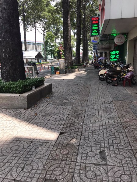 Siêu Phẩm Mặt Tiền 7PN, Sư vạn Hạnh Quận 10, 4.5x15m, Giá Chỉ 25,9 Tỷ.
