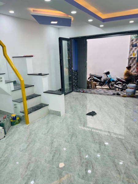 Nhà Bán Quận 8,414/Âu Dương Lân, phường 4, dt 36m2, 3 lầu, gía 3.69 tỷ