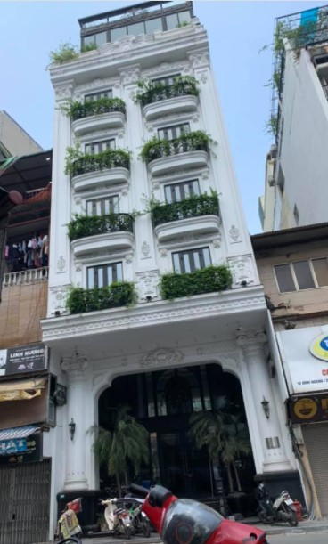 Vị Trí Đỉnh Cao, Hiếm Bán, bán nhà mặt Tràng Thi, dt 95m2, 5 tầng, mt 7.5m, giá 59.5 tỷ