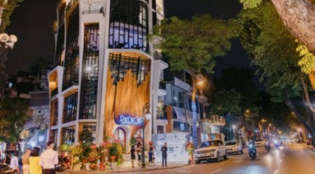 Lô Góc, Cực Hiếm Bán, Mặt Phố Tràng Thi 5 Tầng. dt 110m2, mt 6.5.m, giá 68.3 tỷ