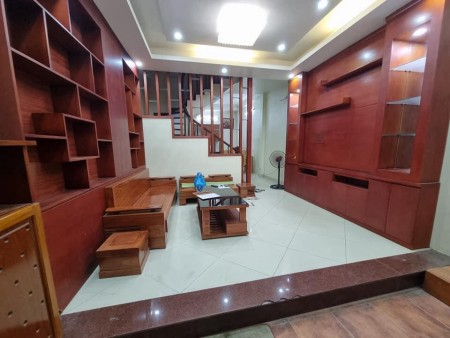 Cần bán nhà nguyên căn khu phân lô siêu vip diện tích 36m2, 5 tầng đúc