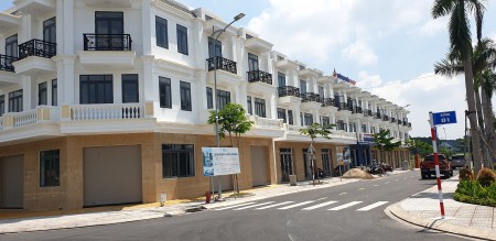 Nhất Cận Đô, Nhị Cận Giang, Tam Cận Lộ Khu Nhà Ở VietSing-Phú Chánh, Bình Dương