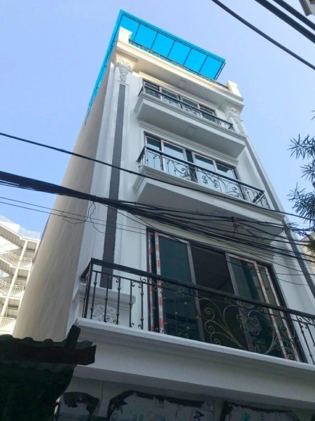 Bán nhà phố Trường Lâm Long Biên, 80m2 5T MT5, 5tỉ, Gara, thang máy, cực đẹp giá êm
