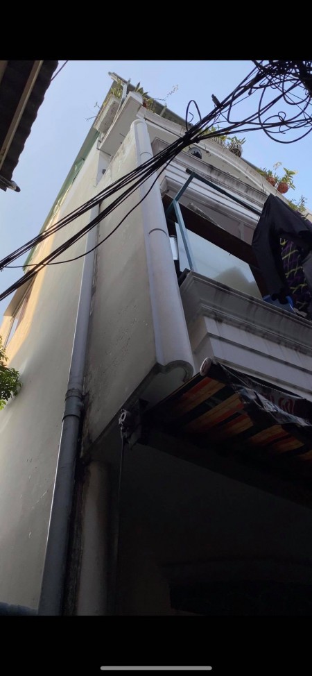 Nhà Hẻm Nguyễn Đình Chiểu giá chỉ 5 tỉ còn thương lượng, vị trí thuận tiện đi lại