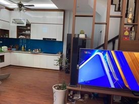 Nhà nguyên căn Xuân Đỉnh diện tích sử dụng 38m2 giá 3.75 tỷ ngõ nông lh 0983753389