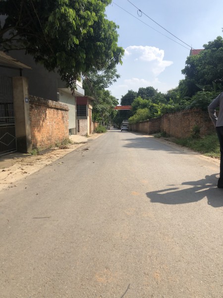Bán gấp lô đất trực chính Lê Thanh Nghị làng bàu kinh doanh tốt, giá bán 1.8 tỉ