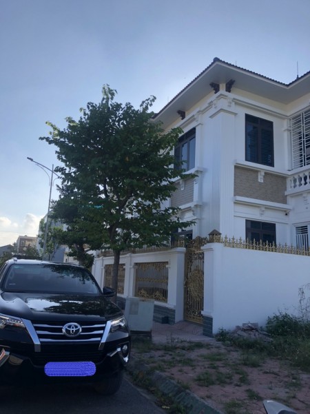 Đi đến slide 1