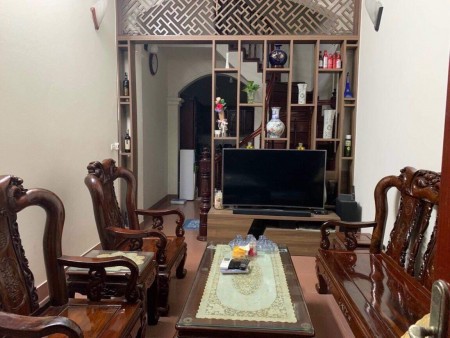 Bán gấp nhà Lương Thế Binh, ô tô đỗ cửa cách 2 nhà ra phố, dt 50m2, 5 tầng, lh 0978996965