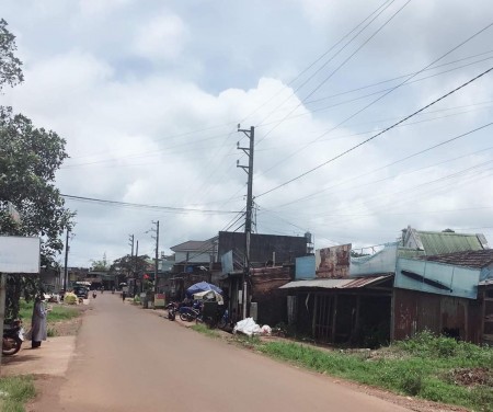 Bán 2 lô đất mặt tiền gần ngã 5 đambri. 10x32 thổ cư 200m. giá 840tr/1