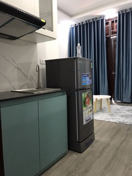 Căn hộ dịch vụ Trần Cung dòng tiền 420tr/ năm, gần đường lớn, full nội thất cao cấp
