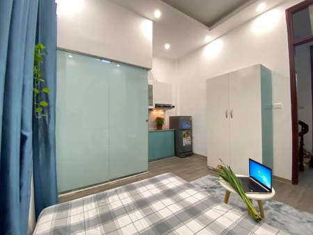 Đầu tư dòng tiên chung cư mini Hoàng Quốc Việt 8 phòng dt 56m2 4 tầng giá 400 triệu/năm