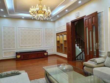 Bán nhà mặt phố 5 tầng tại Nguyễn Khang, Cầu Giấy, Hà Nội. Liên hệ: 0974609992